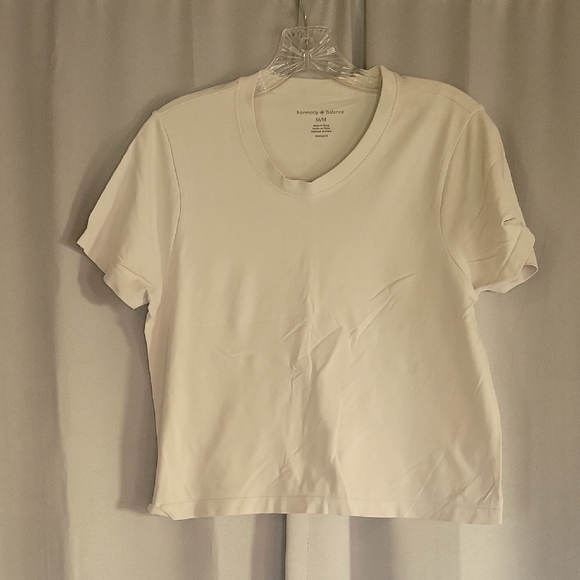 Tops - Women's Short Sleeve Cream Tee
